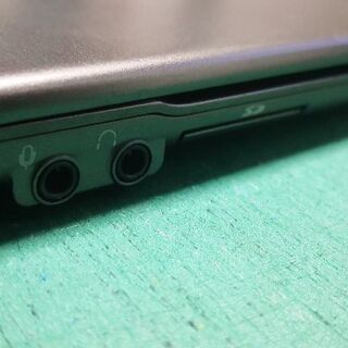 13.3インチ　ノートパソコン