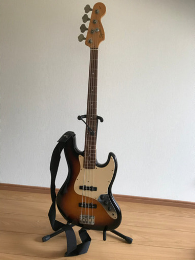 Squier ジャズベース