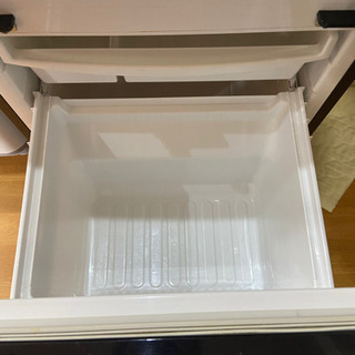 キッチン家電 【GW中大幅値下げ‼️】SHARP 2ドア 冷凍冷蔵庫 こげ茶色