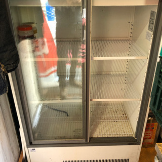 処分特価3万円　サンデン冷蔵ショーケース