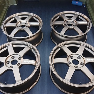 ＲＡＹＳ　ＴＥ３７ＳＡＧＡ 18インチ7.5Ｊ48 5-114.3 4本 レイズ　サーガ