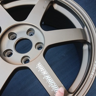 RAYS TE37SAGA 18インチ7.5J48 5-114.3 4本 レイズ