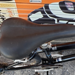 GIANT　ジャイアント　SUITTO 1　2011　クロスバイク