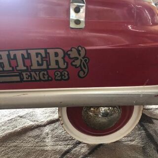 ペダルカー消防車コメット・ラジオフライヤー？