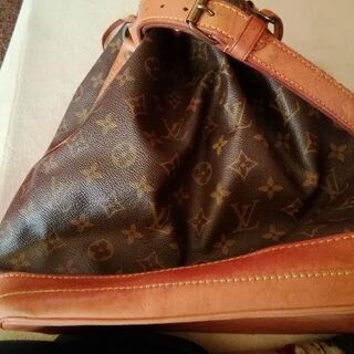 ルイヴィトン巾着バッグ値下げ