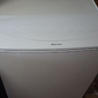 SHARP 冷蔵庫 2016年製 ホワイト 引き取り限定