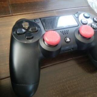 お受け渡し者決まりました】PS4本体（1100）＋充電台＋ソフト3本