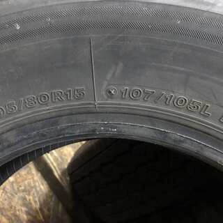 BS V600 195/80R15 107/105L LT 15インチ 夏タイヤ 4本 2018年製 バリ溝 ハイエース キャラバン等　(VTC149) クレジットカード QR決済可能