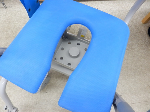 車椅子 シャワー用車イス ウチダ シャワーキャリー 介護用車いす 水