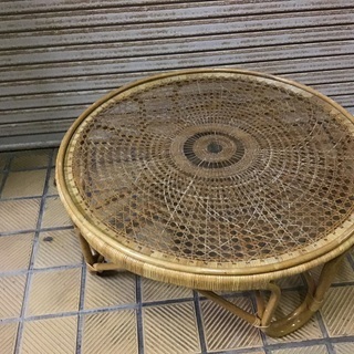 籐の座卓テーブル