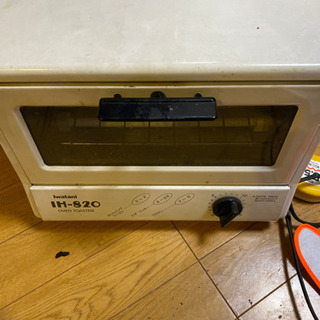 IH-820 IWATANI オーブントースターです。95年製です。