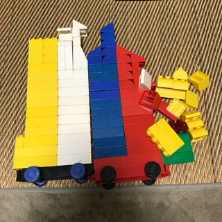 ダイヤブロック 働く車 ブロック100個以上 LEGOではありません