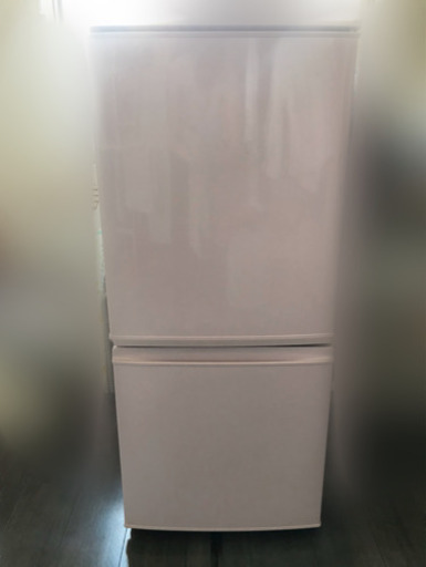 SHARP 2015年製 冷蔵庫（ピンク色）