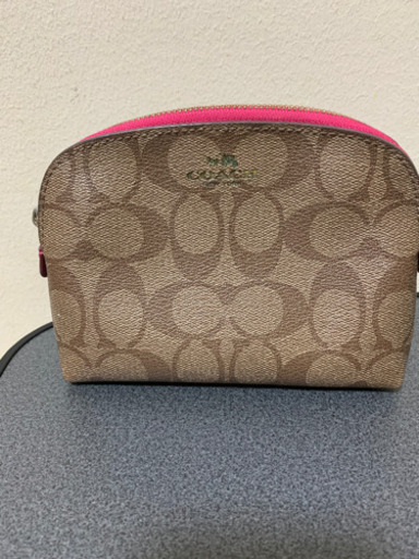 COACHのポーチ