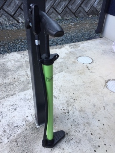 お取引中です！更に更に更にちょい値下げ…早い者勝ち！※空気入れ