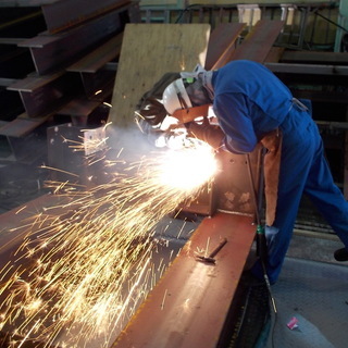 鳶・鍛冶・多能工募集