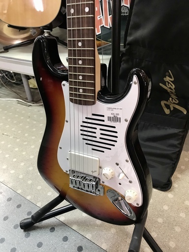 Fender Japan ST-CHAMP10 スピーカー内蔵ミニギター