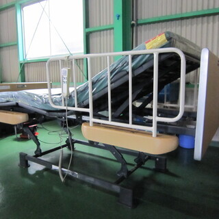 【中古】　介護ベッド　パラマウントベッド　2モーター
