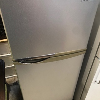 SHARP 2ドア冷蔵庫　2012年製