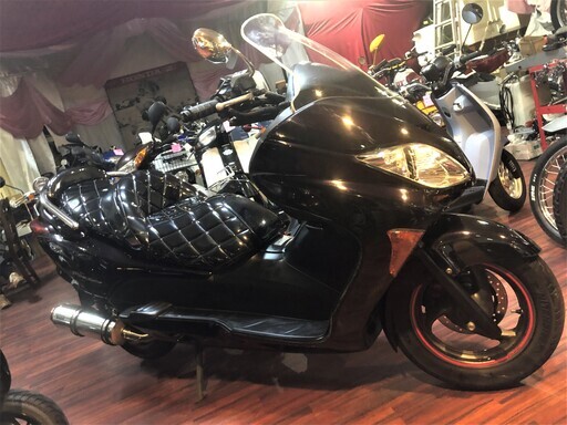 シーズン到来☆人気のビッグスクーター！ホンダ・フォルツァ（MF08）美車☆格安！