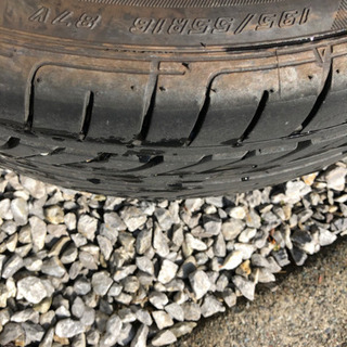 タイヤホイールセット　195/55R16バリ山残　フリード他