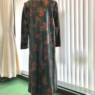 ロングコート　スプリングコート