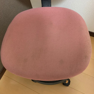 【決まりました】回転式 椅子 ピンク