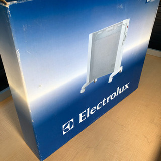 Electrolux 遠赤外線パネルヒーター EPH307