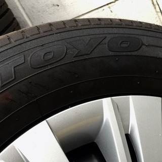 値下げしました！215/60R16 バリ山 TOYO 国産 カムリHV 純正