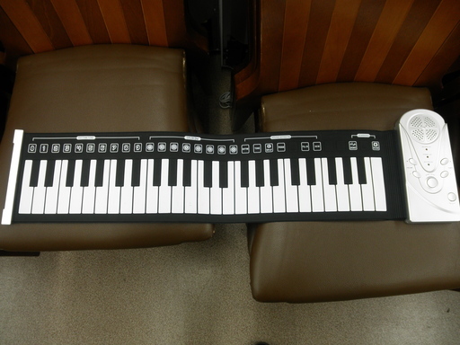 ロールピアノ 49鍵盤 電池式 電子ロールピアノ 電子ピアノ ハンド
