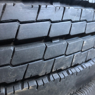 205/70R17.5LT 4本　美品