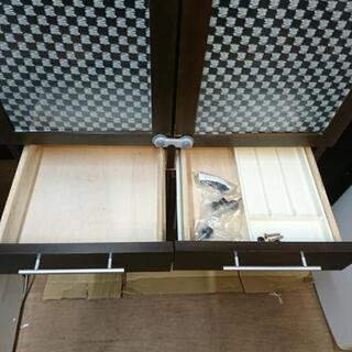 スリム型食器棚  in The Room 