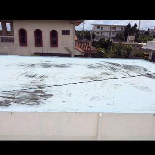 屋上防水、断熱塗装。