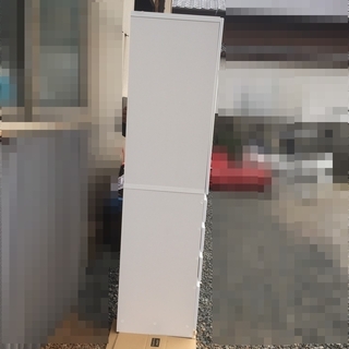 ※香川県高松市発　ホワイト 白 スリム ラック キッチン ストッカー 隙間 家具 奥行き約47cm、横約20cm、高さ約180cm※難あり