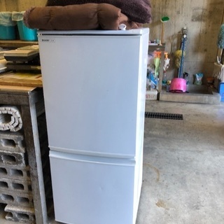 SHARP 2ドア冷凍冷蔵庫