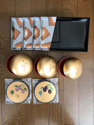 金沢　箔一　小鉢蓋付3個　トレー4枚　手鏡2個