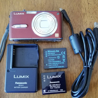 【終了】デジタルカメラ LUMIX DMC-FX07
