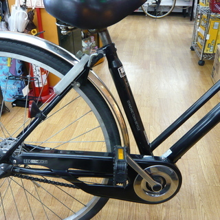 27インチ 自転車 3段変速付き シティーサイクル ママチャリ 黒 西岡店