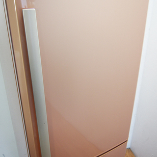 配達設置無料！ おしゃれピンクカラー 大きめ2ドア 256L 冷蔵庫 CL24