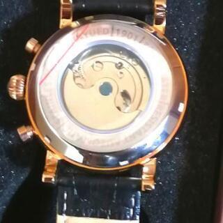 キヌエド トゥールビヨン機械式腕時計