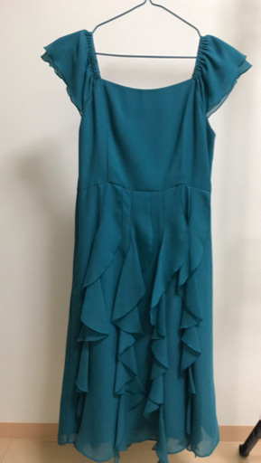 Anysis 結婚式用ワンピース ドレス 緑 ぴちょん 豊津のワンピースの中古 古着あげます 譲ります ジモティーで不用品の処分 Anysis 結婚式用ワンピース ドレス 緑 ぴちょん 豊津のワンピースの中古 古着あげます 譲ります ジモティーで不用品の処分