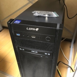 ATXパソコンケース　　　dvd player付き電源付き