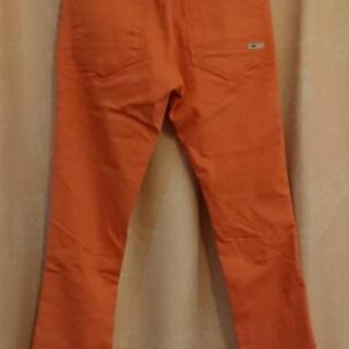 メンズ カラーパンツ ズボン オレンジ系 サイズ28 そらまる 鶴間のパンツ メンズ の中古 古着あげます 譲ります ジモティーで不用品の処分