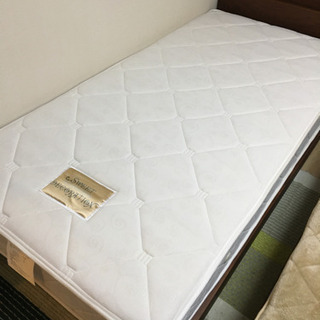 シングルベッド2台まとめて