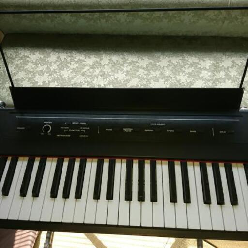 電子ピアノ ALESIS RECITAL フルサイズ セミウェート88鍵盤