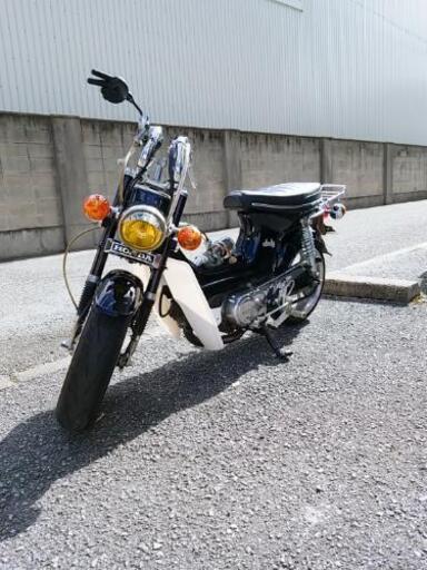 ホンダ　シャリー　CD90エンジン