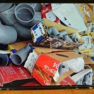 大量塩ビパイプ、エルボ類❗