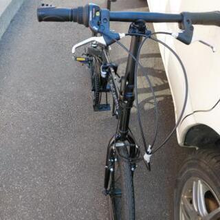 札幌市内無料配達！20インチ折りたたみ自転車ブラック。