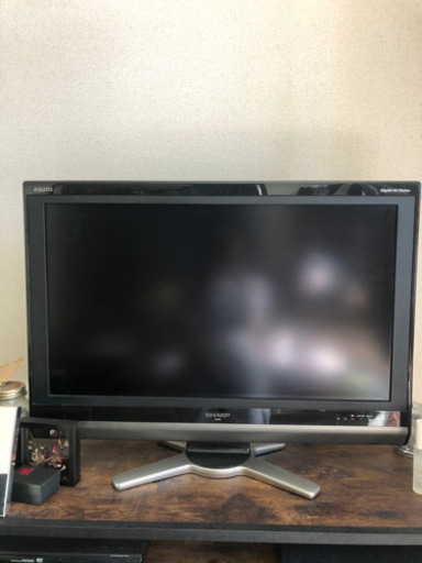 【4/4限定価格‼︎】2009年製　AQUOS 32型テレビ