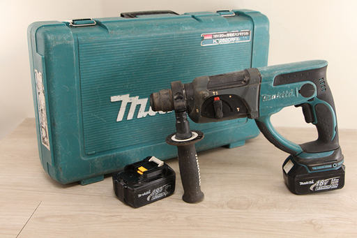 makita マキタ HR202D 充電式 ハンマドリル 18V 3.0Ah ケース付き ハツリ 穴あけ(D3498ywxYGG)